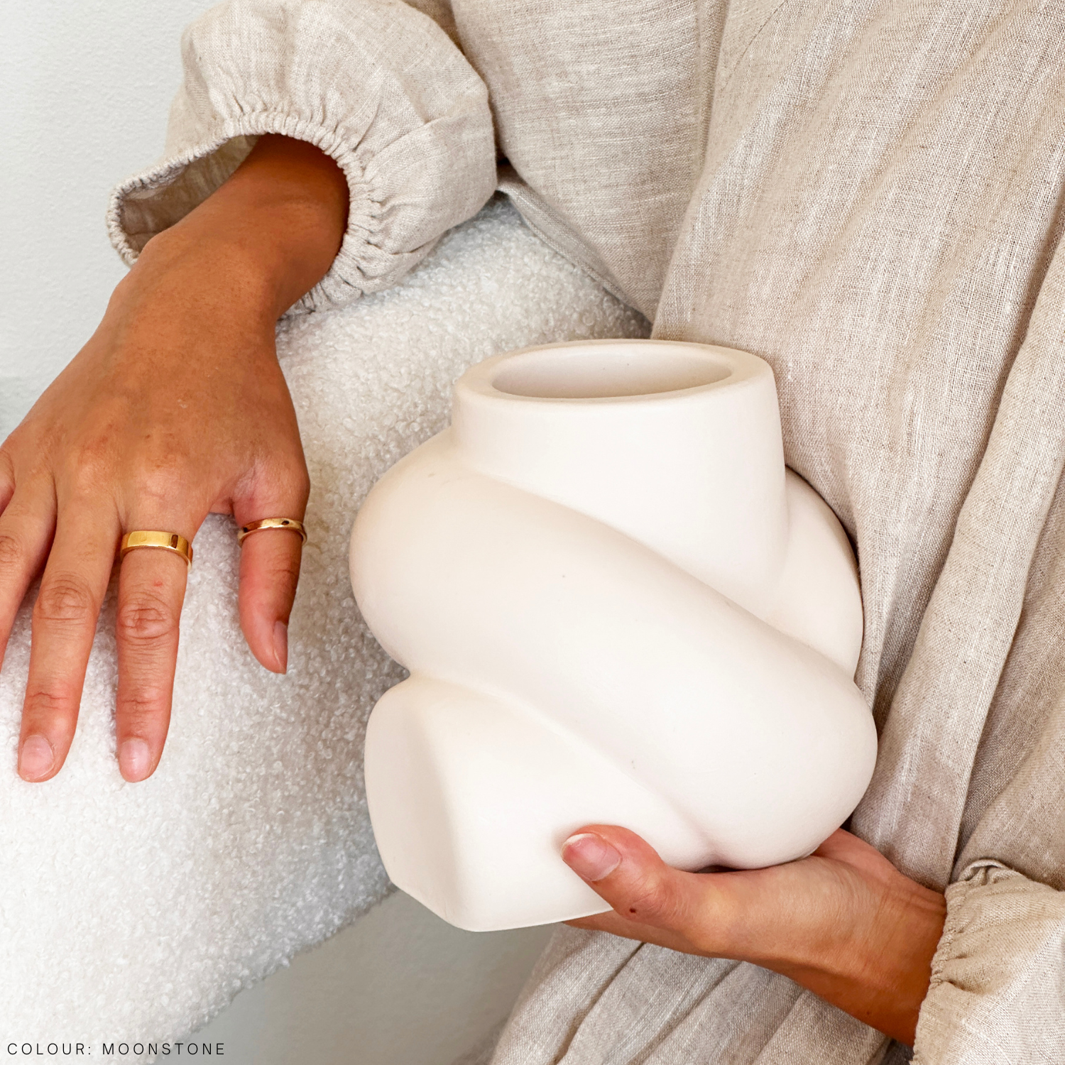 The Elio Vase