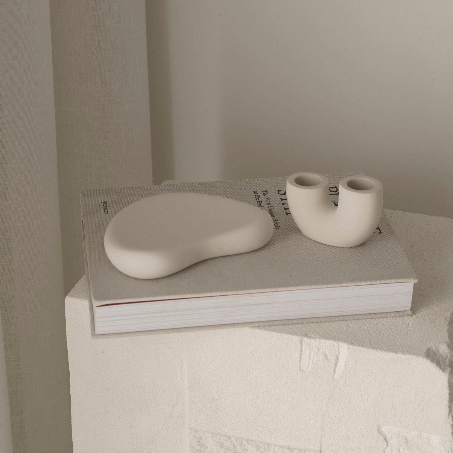 The Shilo Candle Holder