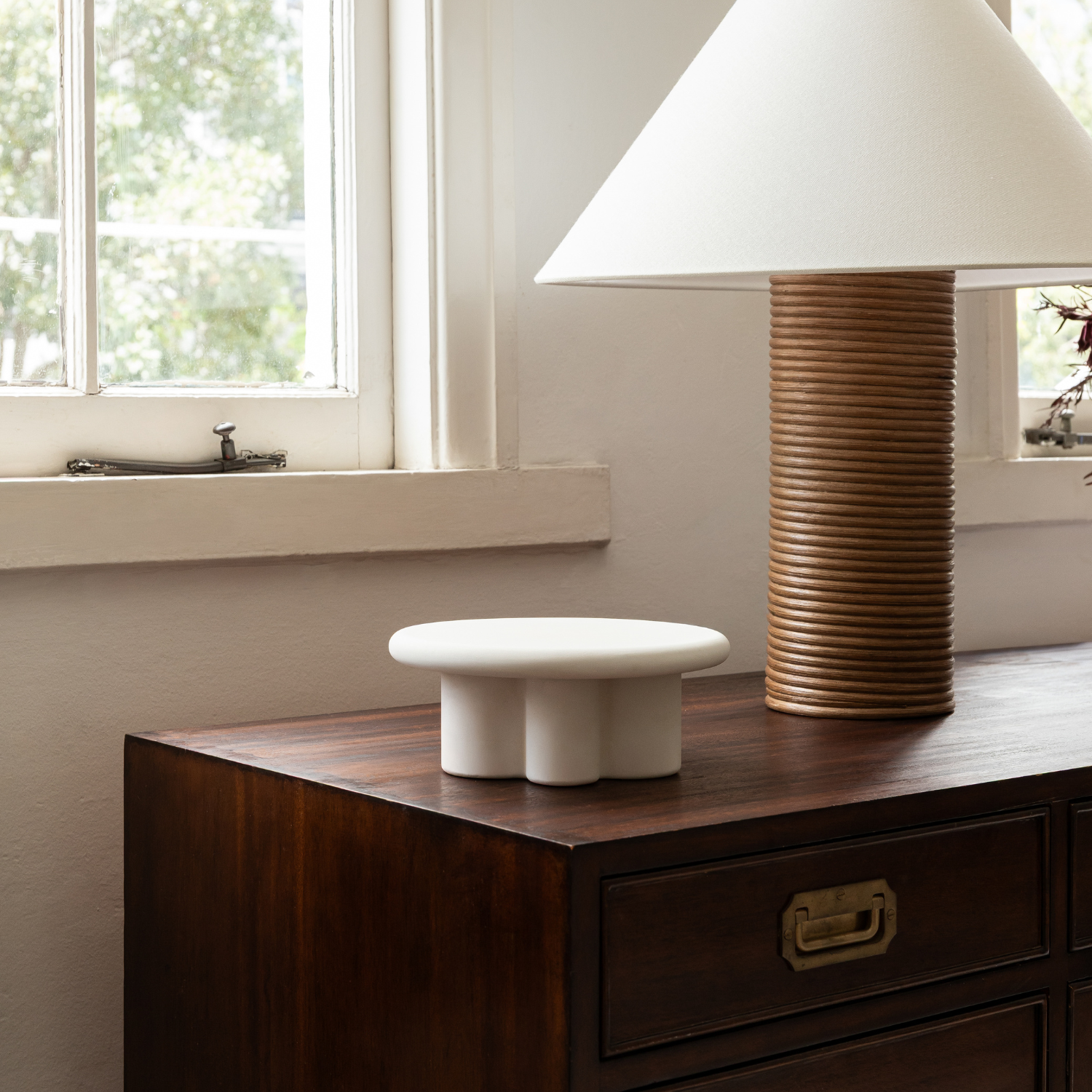 The Ellison Pedestal Stand