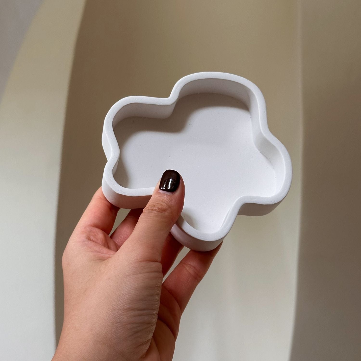 The Luelle Wavy Mini Tray